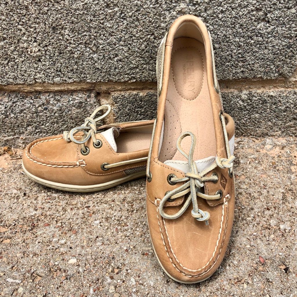 Women's Sperry Top Sider Boat Shoe Size 6 Like New